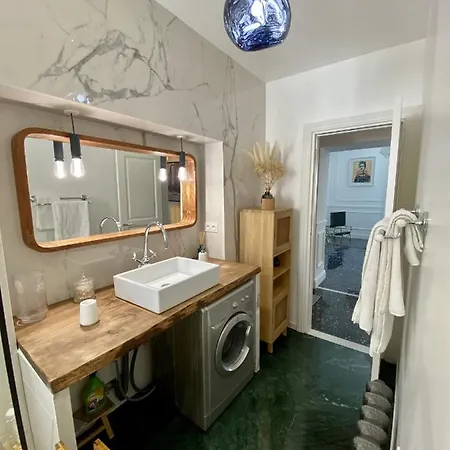 Le Marechal * Бастия