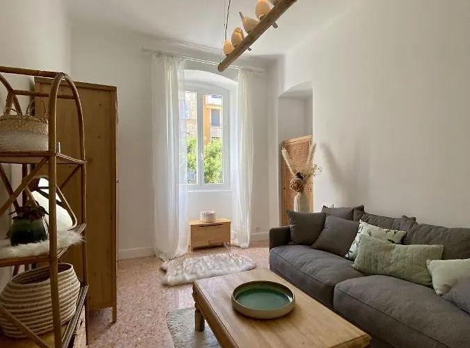 Le Marechal Apartment