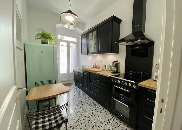 Le Marechal Apartment